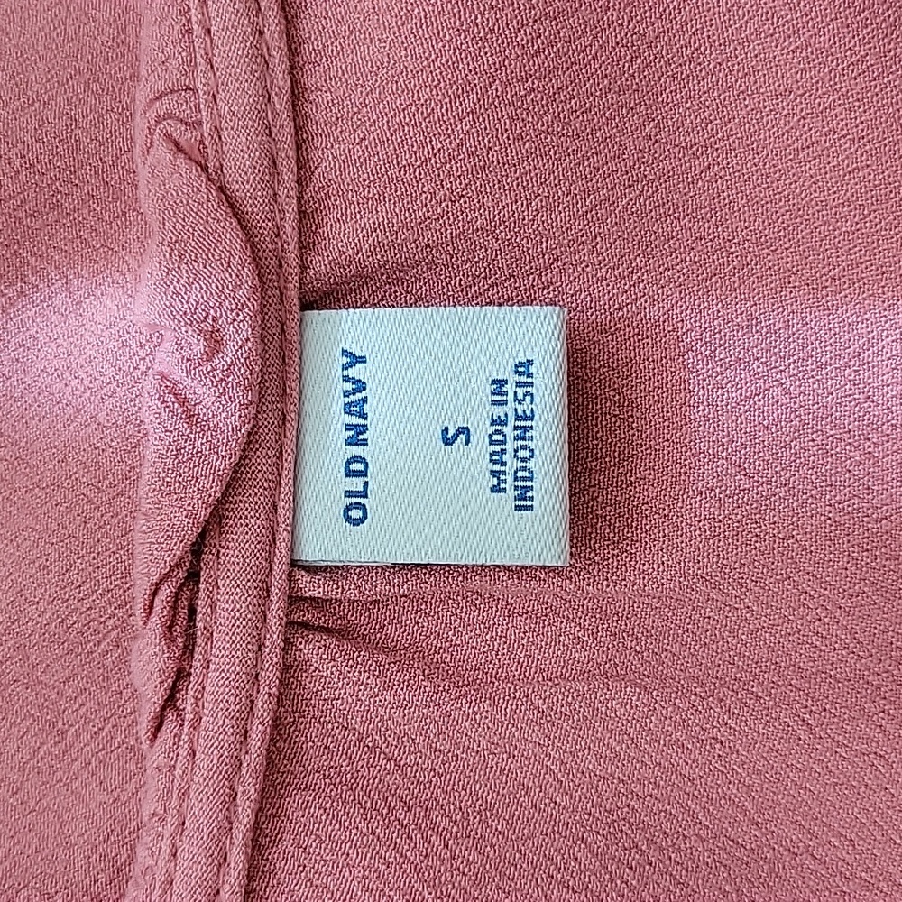 Pink top - Picture 5 of 5